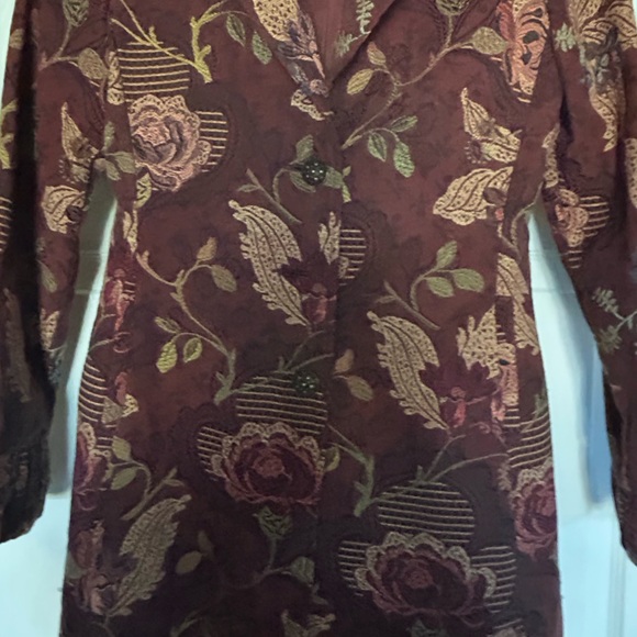 Cabi Vintage 749 Genevieve Jacobean Tapestry Long Coat, EUC, Size 2 - Picture 7 of 7